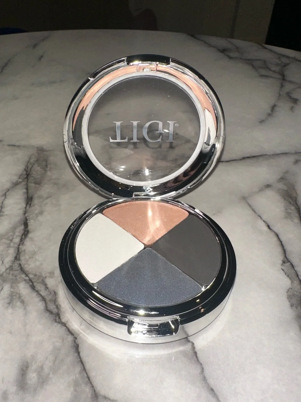 TIGI Cosmetics High Density Quad Eyeshadow in the shade 
